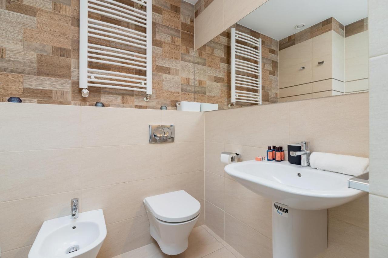 Politechnika Krakowska Apartment By Renters Prestige Dış mekan fotoğraf