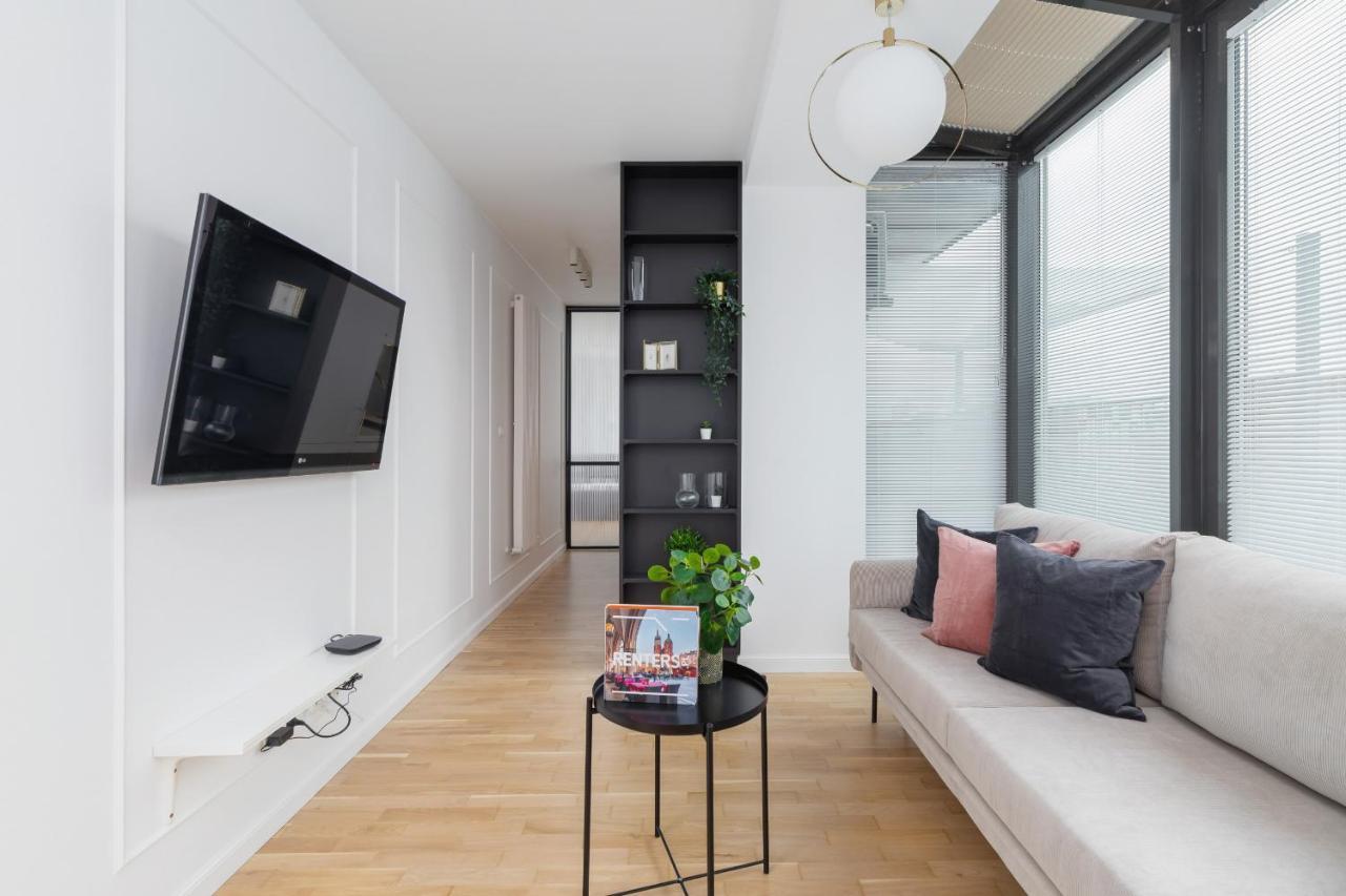 Politechnika Krakowska Apartment By Renters Prestige Dış mekan fotoğraf